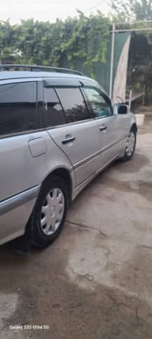 Mercedes-Benz C-Класс I (W202) Рестайлинг 200 2.0 MT