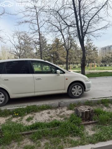 Honda Stream I 2.0 AT