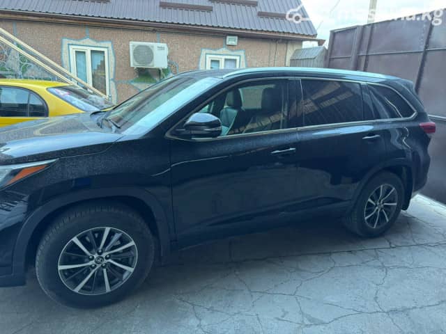 Toyota Highlander III (U50) Рестайлинг 3.5 AT 4WD