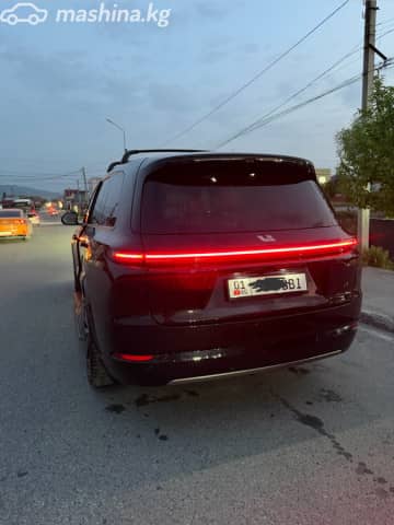 LiXiang L9 Рестайлинг 1.5hyb AT 4WD