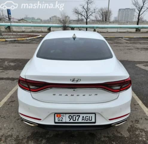 Hyundai Grandeur VI 3.0 AT
