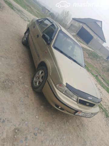 Daewoo Nexia I 1.5 MT