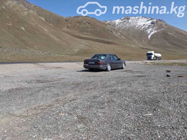 Mercedes-Benz W124 300 3.0d AT