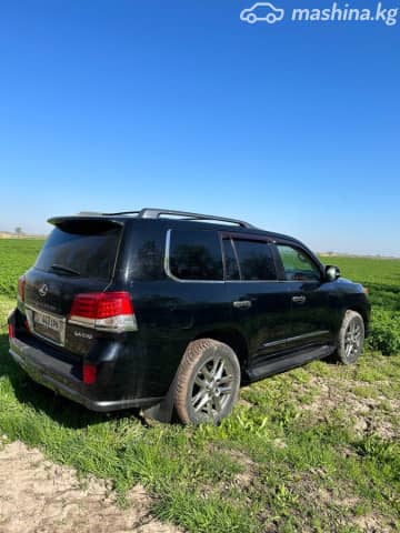 Lexus LX III 570 5.7 AT 4WD