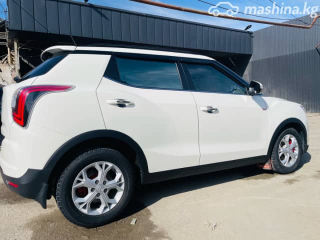 SsangYong Tivoli I Рестайлинг 1.5 AT