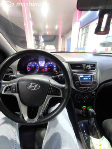 Hyundai Solaris I Рестайлинг 1.6 AT
