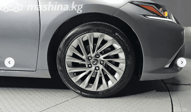Lexus ES VII 300h 2.5hyb CVT