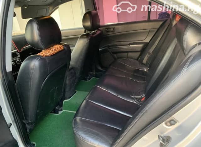Hyundai Sonata V (NF) 2.0 AT Газ