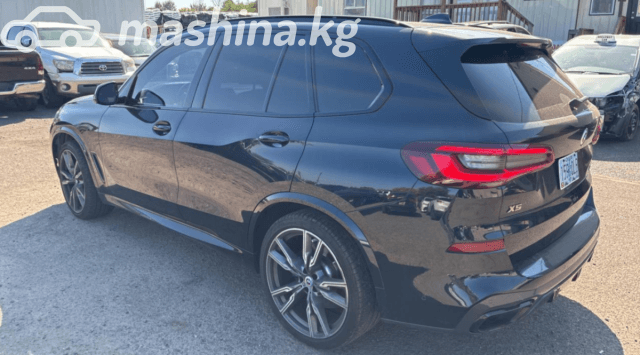 BMW X5 IV (G05/G18) M50i 4.4 AT 4WD