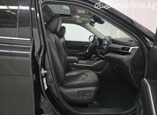 Toyota Highlander IV (U70) 2.5hyb AT 4WD
