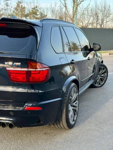BMW X5 M I (E70) 4.4 AT 4WD
