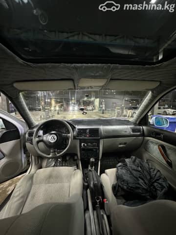 Volkswagen Golf IV 1.6 MT