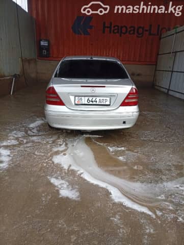 Mercedes-Benz C-Класс II (W203) 200 2.2d MT