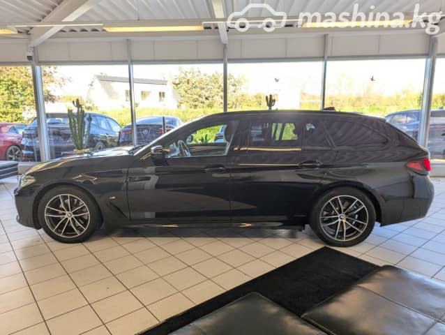 BMW 5 серии VII (G30/G31) Рестайлинг 520i 2.0 AT