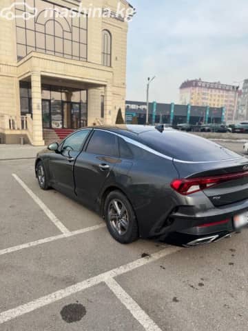 Kia K5 III LPi 2.0 AT