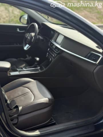 Kia K5 II 2.0 AT
