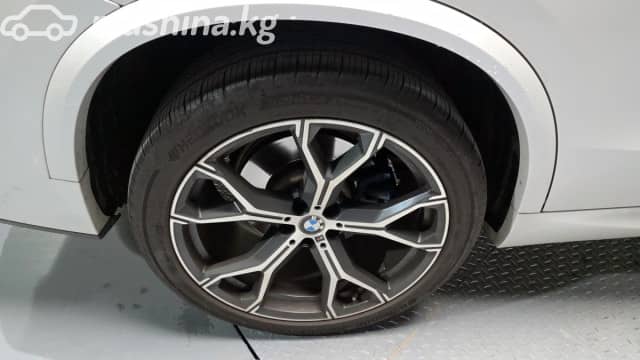 BMW X5 IV (G05/G18) 40i 3.0 AT 4WD
