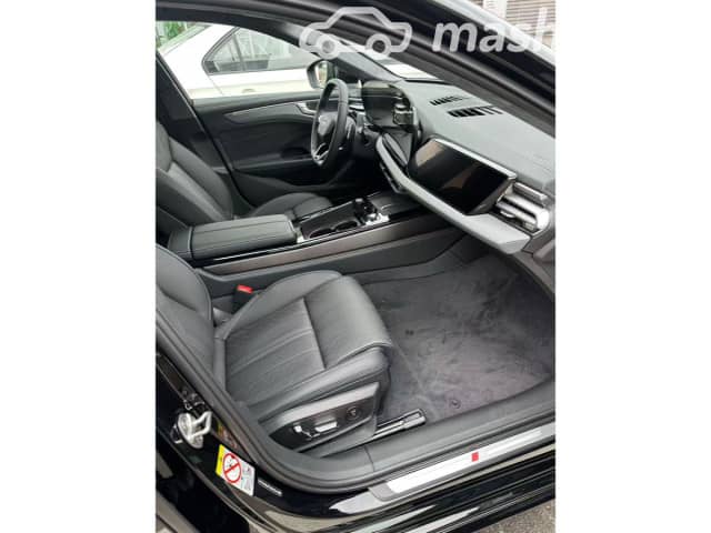Audi A6 V (C8) Рестайлинг 45 TFSI 2.0 AMT 4WD