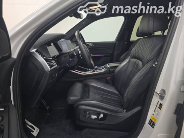 BMW X5 IV (G05/G18) 40i 3.0 AT 4WD