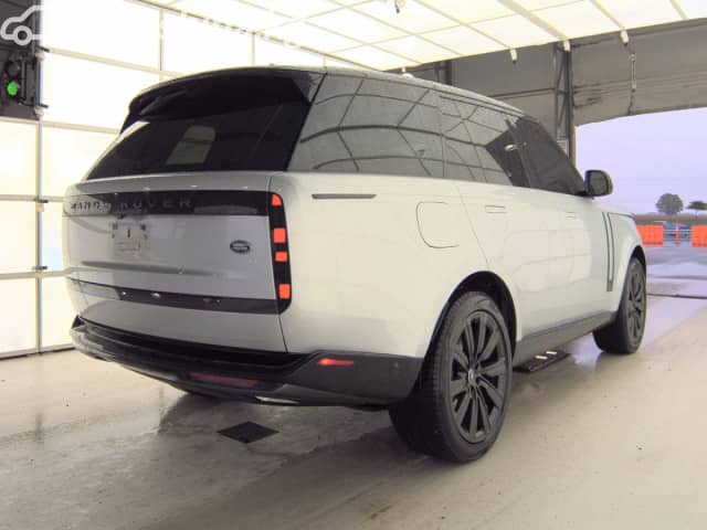 Land Rover Range Rover V P400 MHEV Long 3.0 AT 4WD