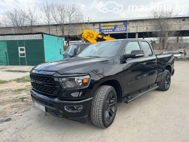 RAM 1500 V Quad Cab 5.7 AT 4WD