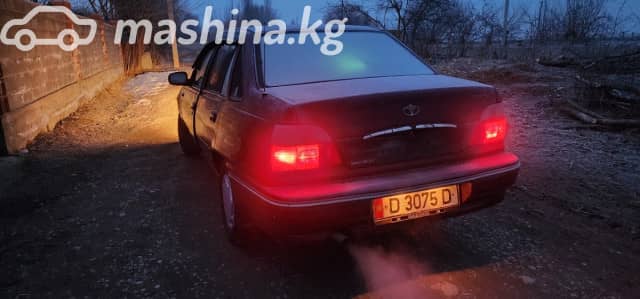 Daewoo Nexia I 1.5 MT