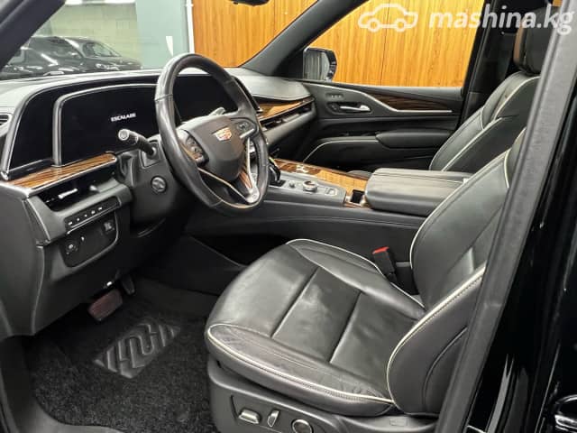 Cadillac Escalade V ESV 6.2 AT 4WD