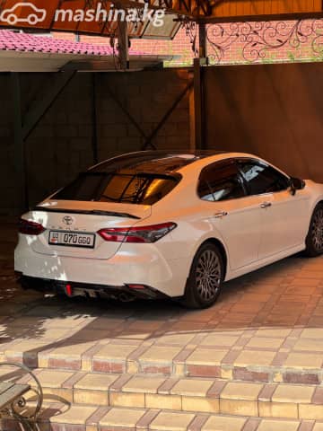 Toyota Camry VIII (XV70) 2.5 AT