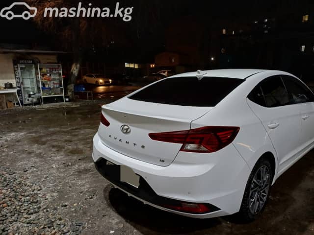 Hyundai Avante VI Рестайлинг 1.6 CVT