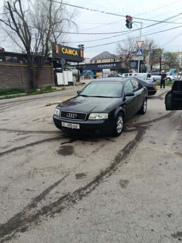 Audi A6 II (C5) Рестайлинг 1.8 MT