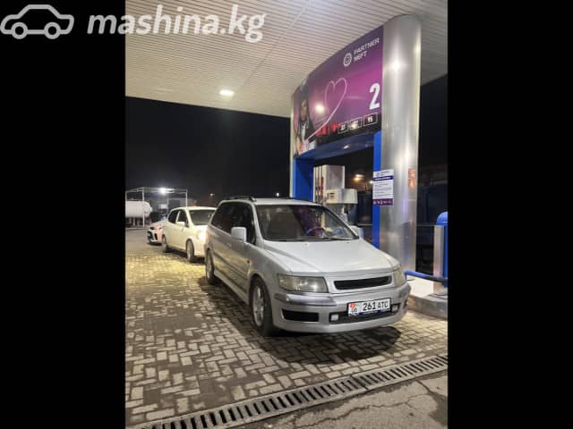 Mitsubishi Space Wagon III 2.4 MT