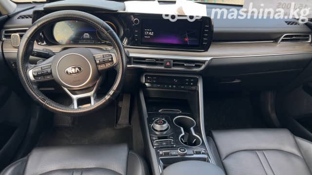 Kia K5 III 2.0 AT