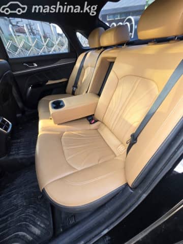 Kia K5 III 2.0hyb AT