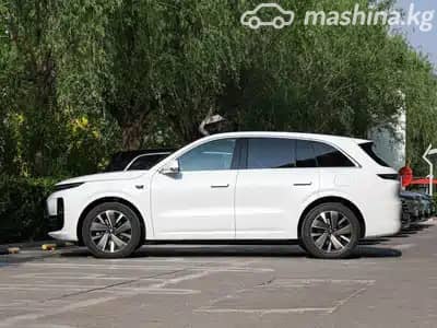 LiXiang L6 1.5hyb AT 4WD