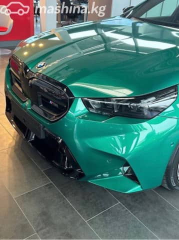 BMW M5 VII (G90) 4.4hyb AT 4WD
