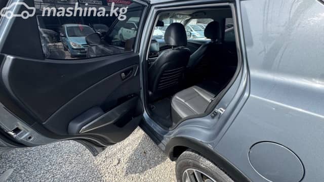 SsangYong Tivoli I Рестайлинг 1.5 AT