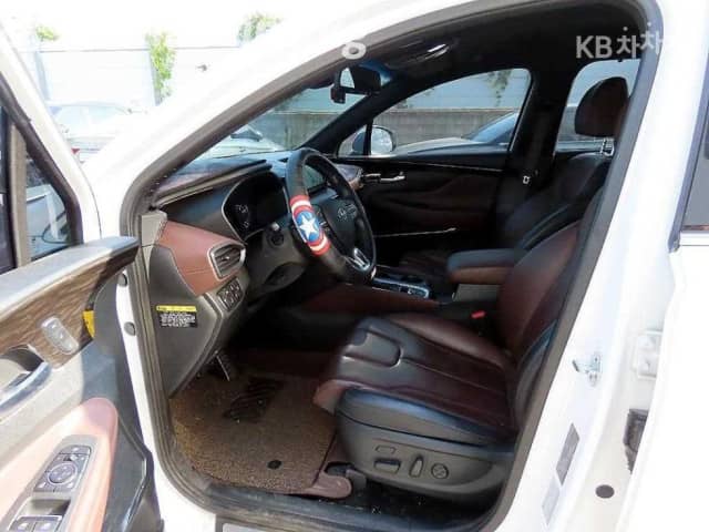 Hyundai Santa Fe IV 2.0 AT 4WD
