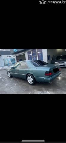 Mercedes-Benz E-Класс I (W124) 220 2.2 AT