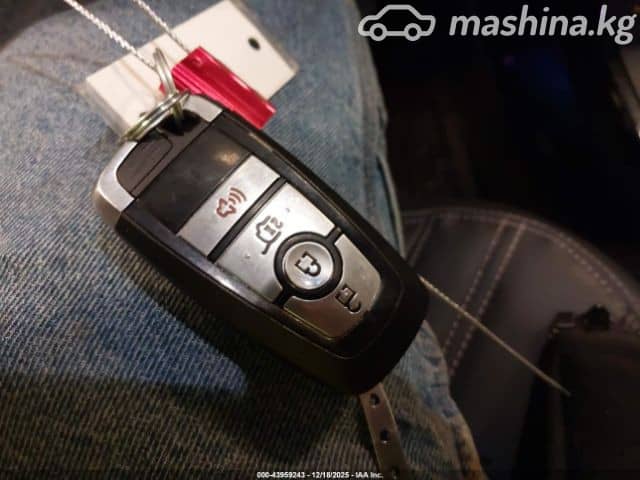 Ford Mustang Mach-E I 75 kWh Electro AT 4WD