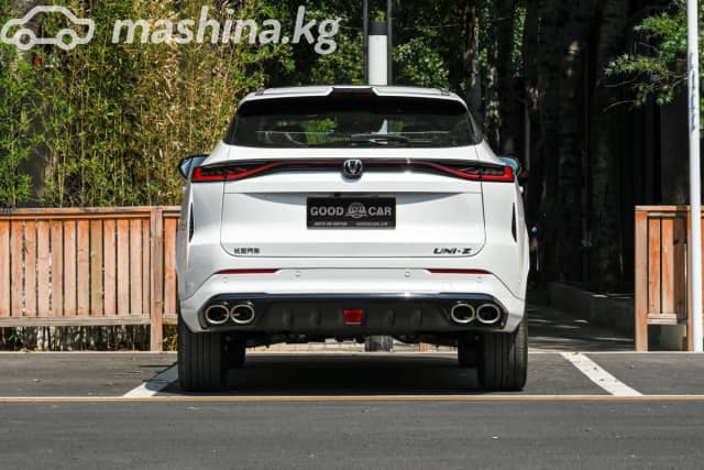 Changan UNI-Z 1.5 AMT