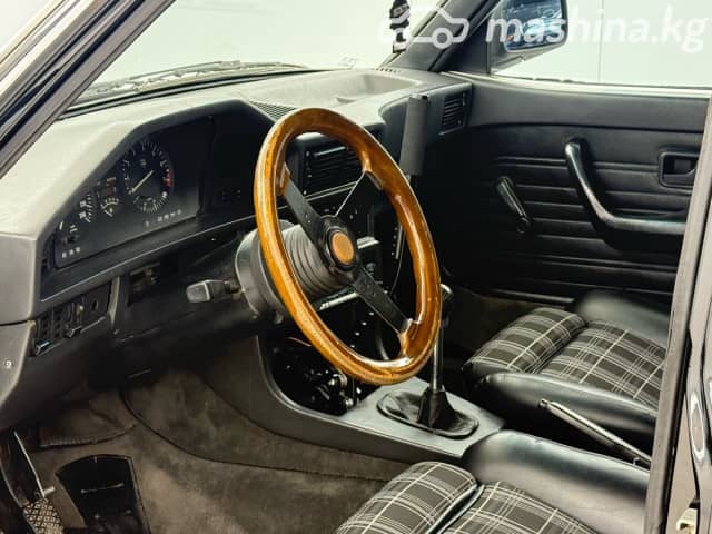 BMW 5 серии II (E28) 528i 2.8 MT