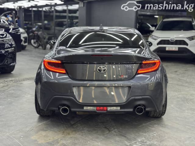 Toyota GR86 2.4 MT