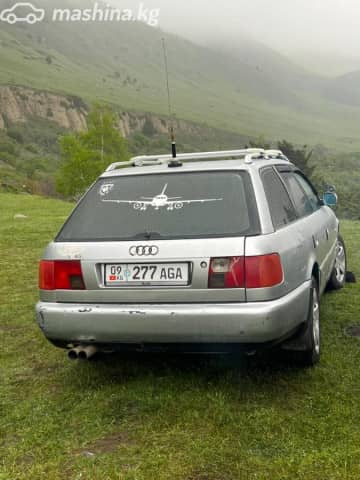 Audi A6 I (C4) 1.8 MT