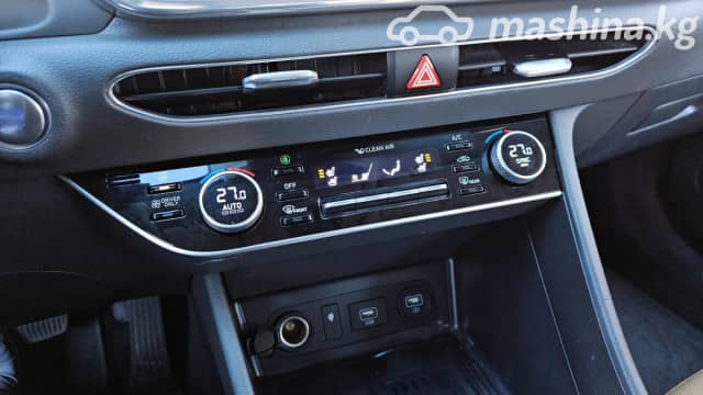 Hyundai Sonata VIII (DN8) 2.0hyb AT