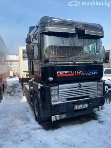 Renault Magnum