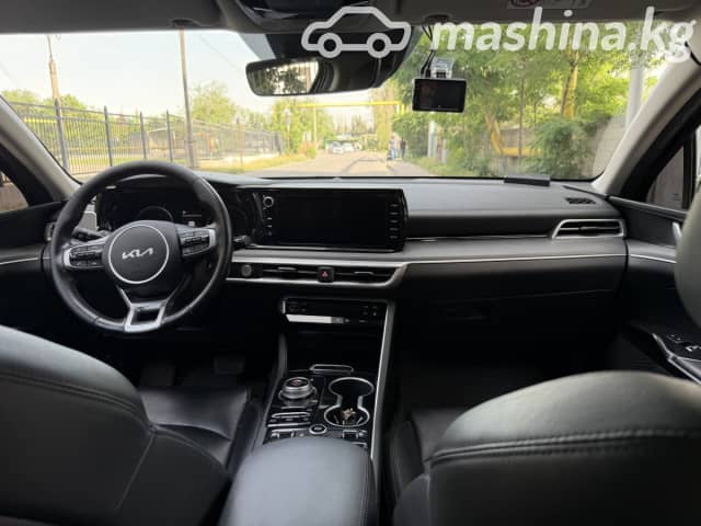 Kia K5 III 2.0hyb AT