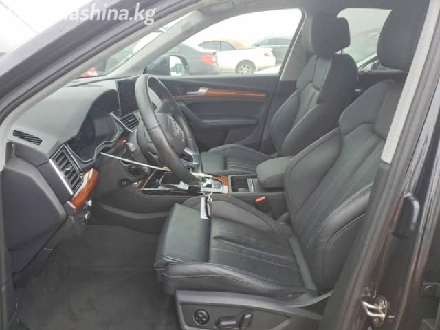 Audi Q5 II (FY) Рестайлинг 45 TFSI 2.0 AMT 4WD