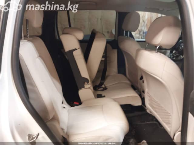 Mercedes-Benz GLB I (X247) 250 2.0 AMT 4WD