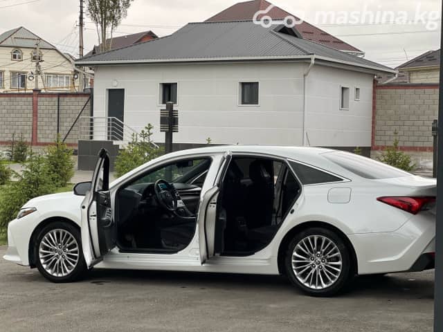 Toyota Avalon V 2.5hyb CVT
