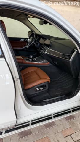 BMW X7 I (G07)